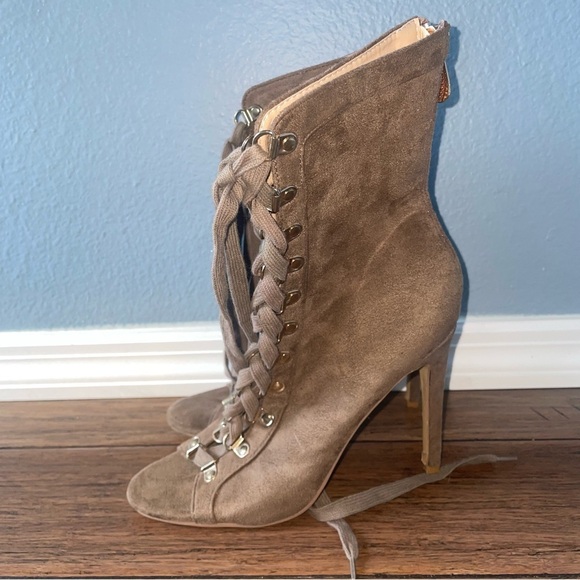 Taupe 🍁 Suede lace up heels fall heels stiletto pumps zipper heels - Picture 11 of 11